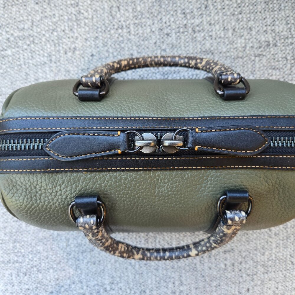 ❤️SOLD❤️ Coach Ruby Satchel 25 in Colorblock - Picture 15 of 16